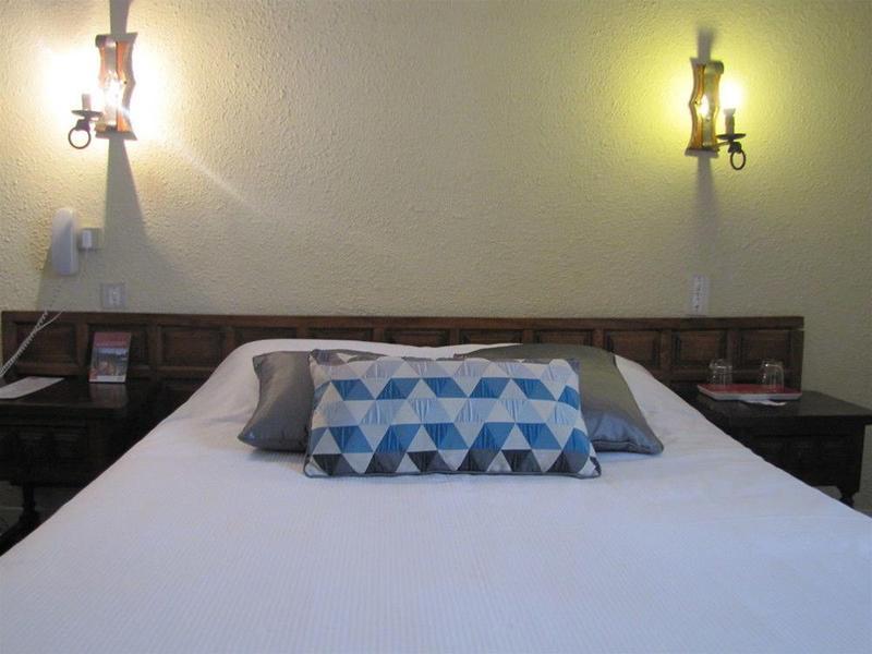 De La Loge 3*